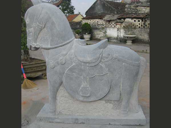 NGỰA ĐÁ-003