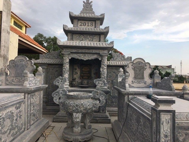 LĂNG MỘ ĐÁ - 043