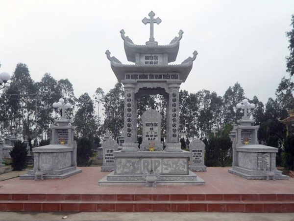 LĂNG MỘ ĐÁ - 002