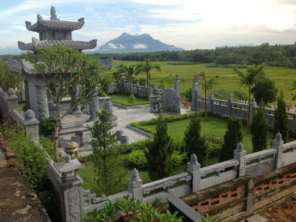 LĂNG MỘ ĐÁ - 017