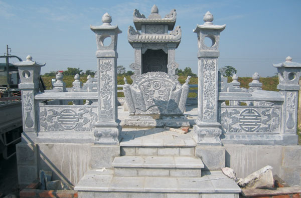 LĂNG MỘ ĐÁ - 010