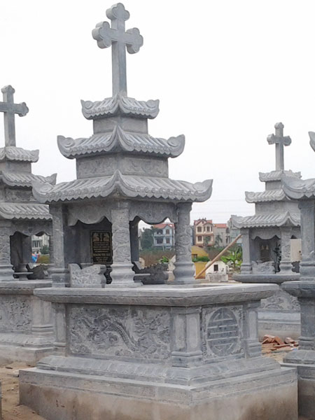 MỘ CÔNG GIÁO - 003