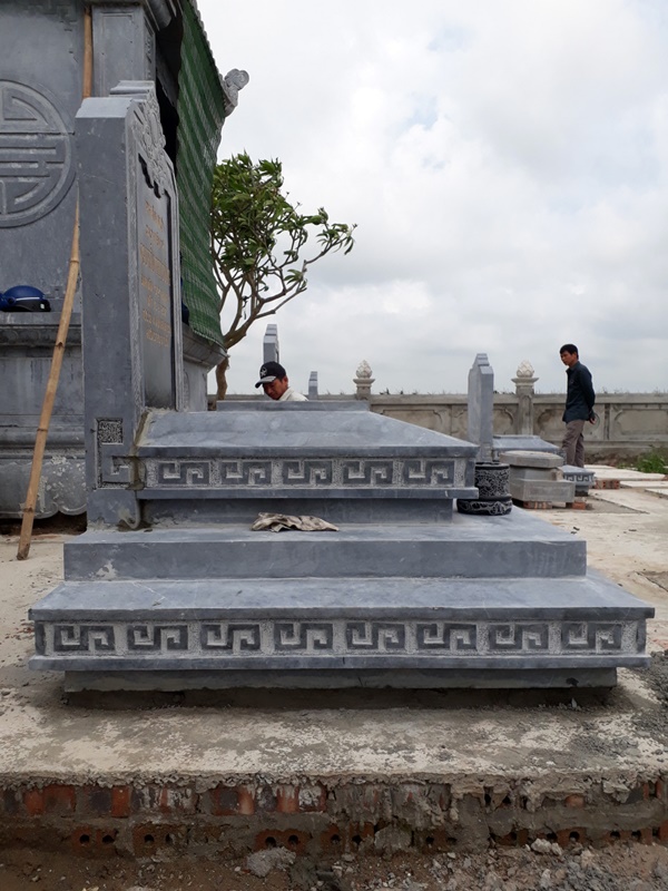 Mộ Đá Không Mái 16