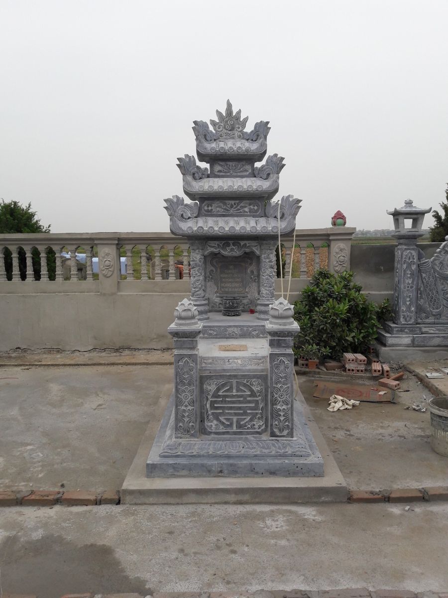 Mộ ba mái 014
