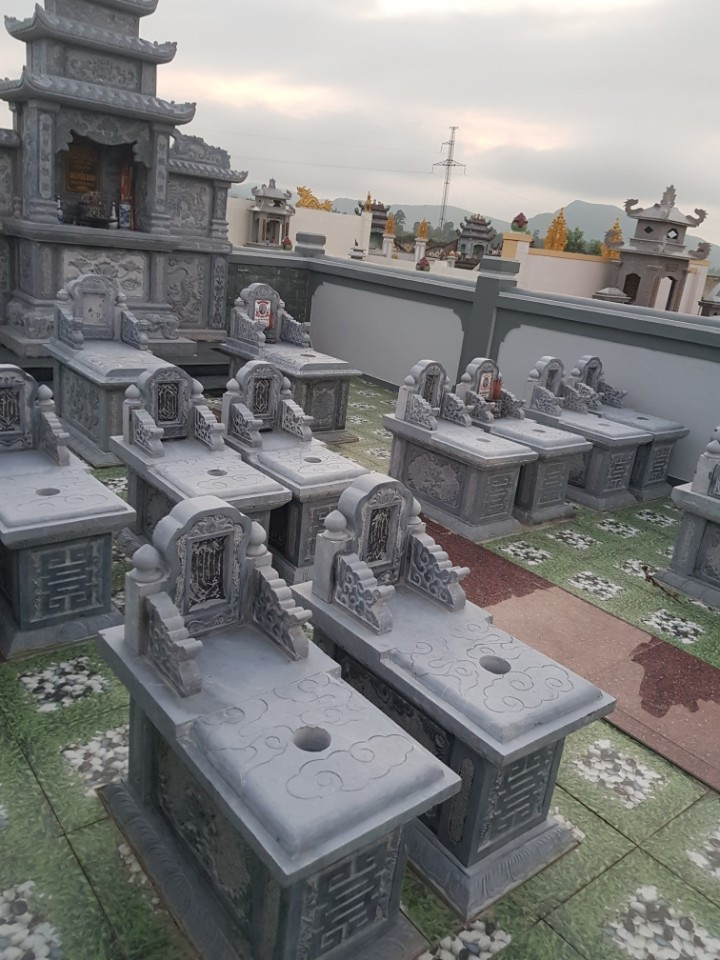 MỘ HẬU BÀNH-009